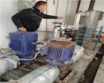 四川中央空調(diào)維?，F(xiàn)場